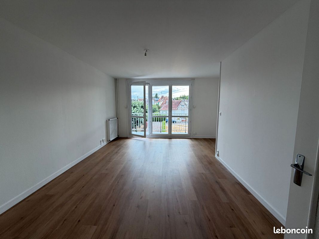 Appartement 3 pièces 82 m² · à Sotteville-lès-Rouen · 82 m² · 850 €