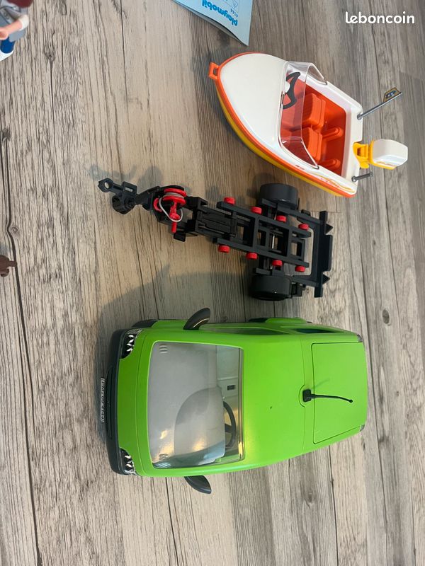Playmobil 4144 voiture familiale + remorque et bateau (image 4)