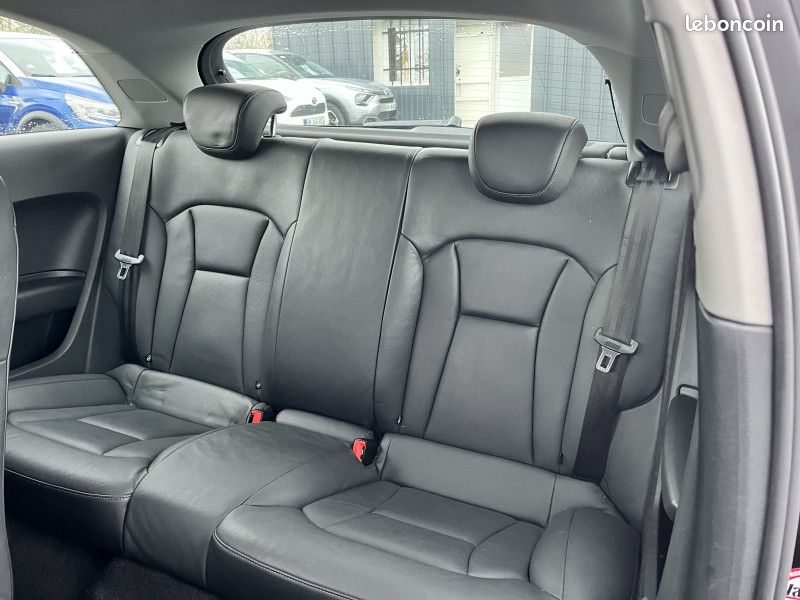 Audi A1 1.6 TDI 116CH AMBITION LUXE S TRONIC 7 (image 7)