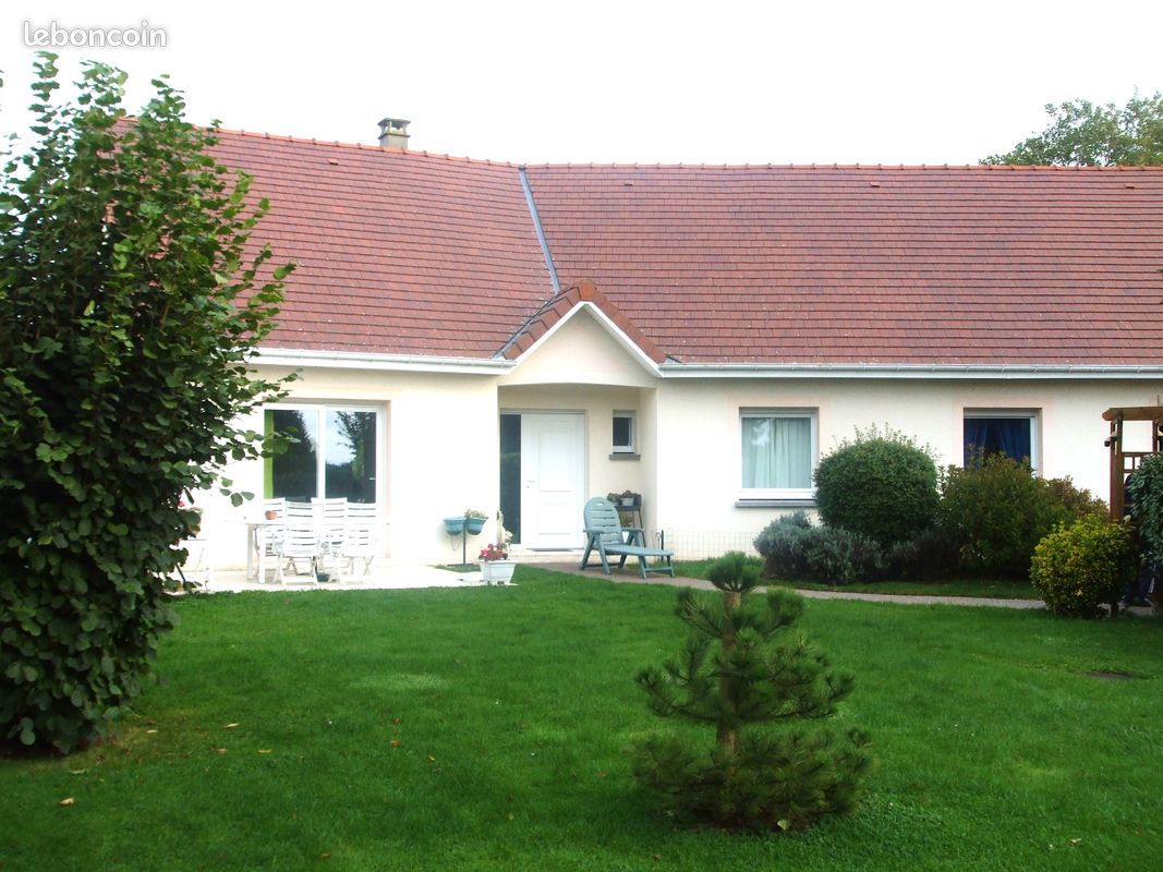 Maison 6 pièces 117 m² · à Saint-Aubin · 117 m² · 1 170 €