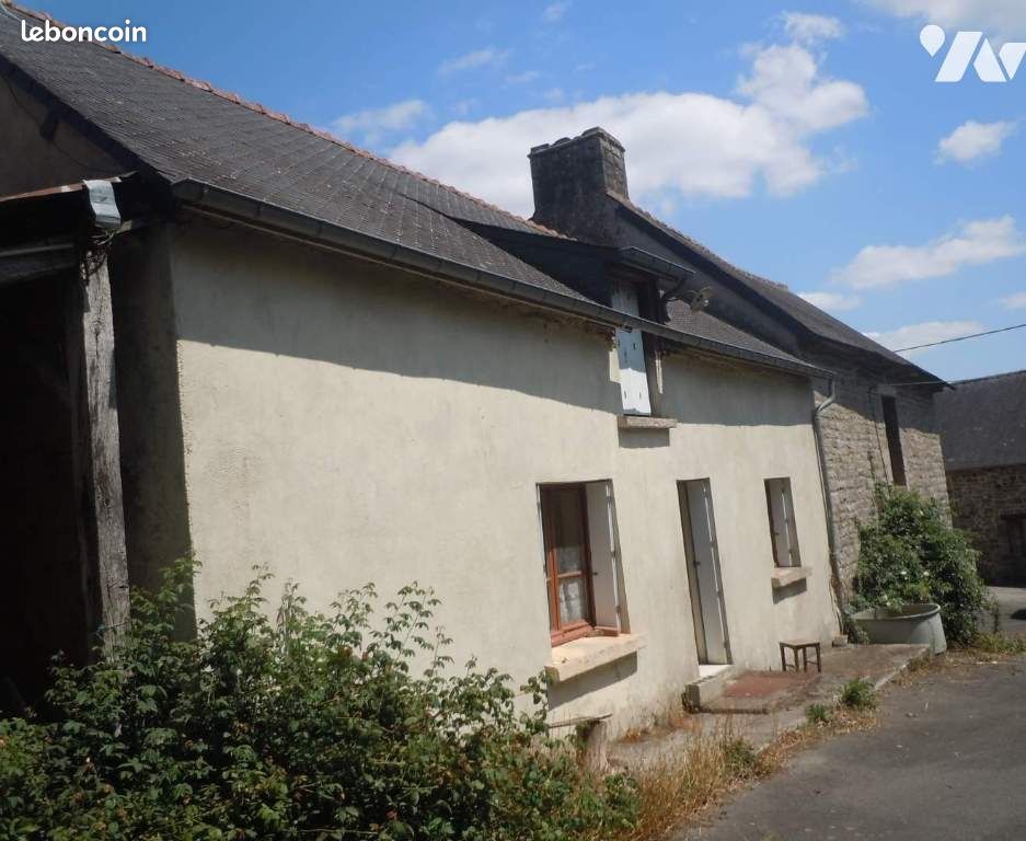Maison 2 pièces 70 m² · à Laurenan · 70 m² · 80 000 €