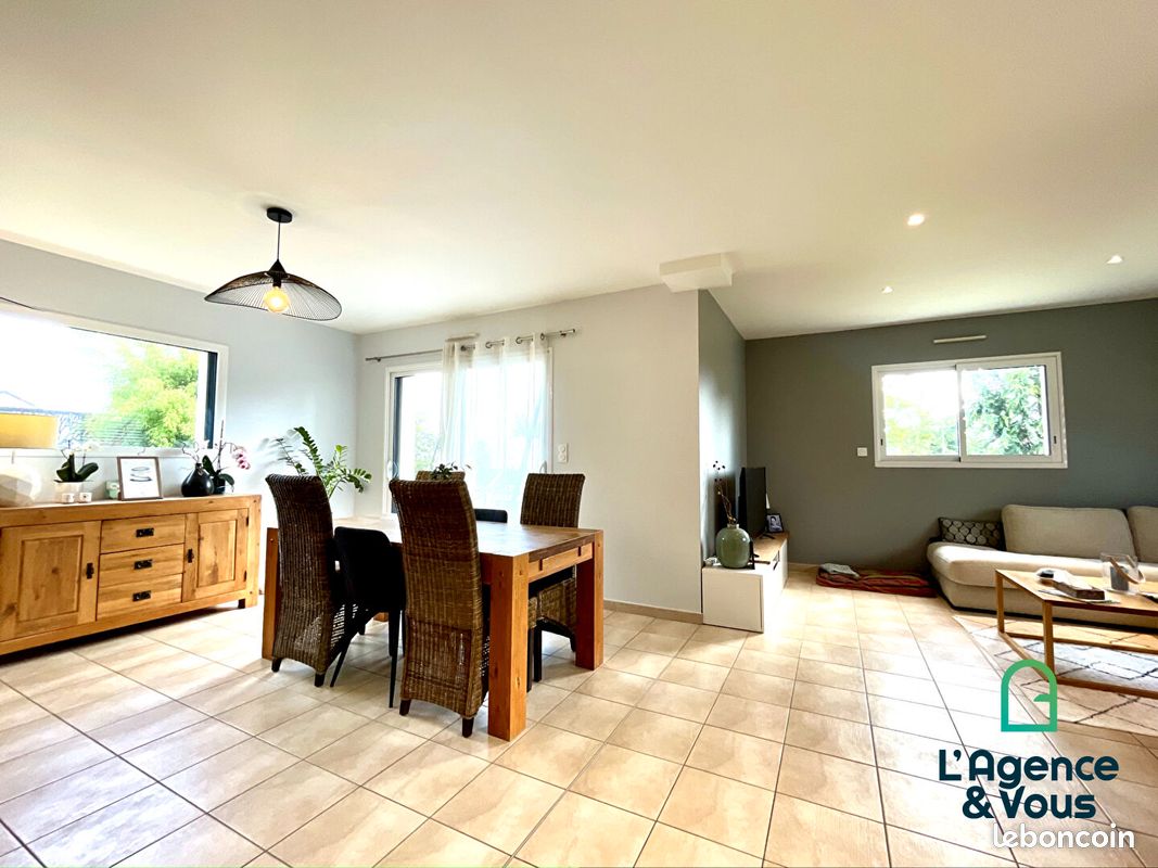 Maison 5 pièces 113 m² · à Landévant · 113 m² · 357 000 €