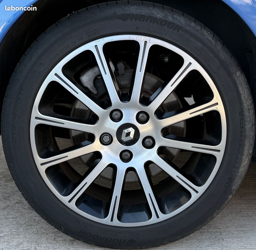 RENAULT CLIO III (2) 2.0 16V 203 RS GORDINI + 1ERE MAIN FR + FUTUR COLLECTOr (image 23)