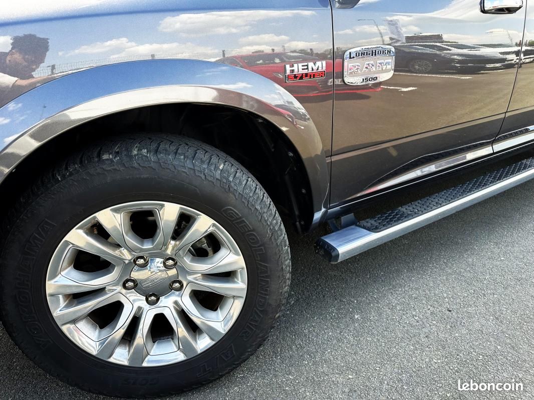 Dodge Ram 1500 V8 5.7l LARAMIE Long Horn Edition (image 13)