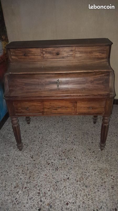Meuble ancien en bois (image 3)