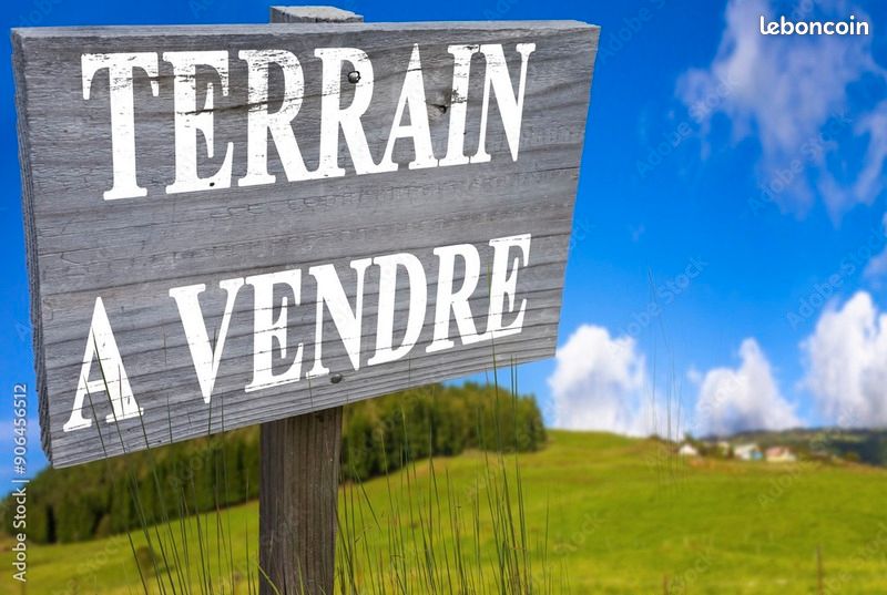 Terrain 576 m² · à Saint-Philbert-de-Grand-Lieu · 90 500 €