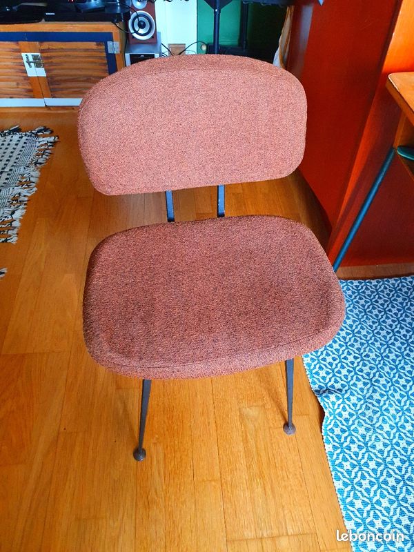 Chaise design année 60 pieds compas (image 1)