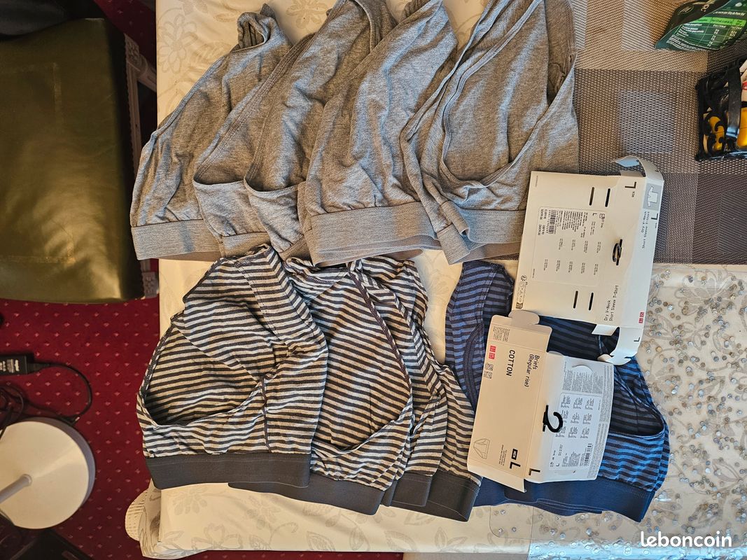 UNIGLO LOT SLIPS BLEU GRIS RAYURE Taille M- Très urgent (image 1)