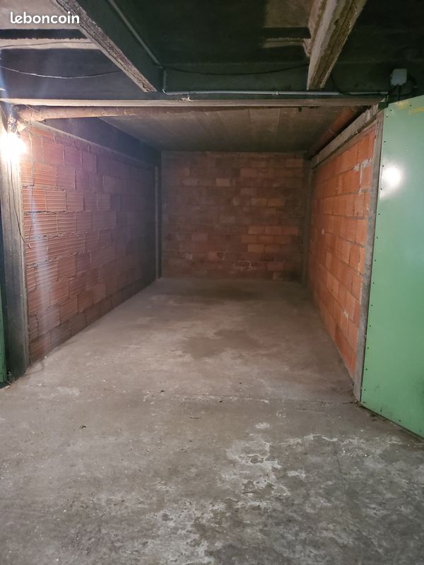 Parking 13 m² · à Montrouge · 13 m² · 30 000 €