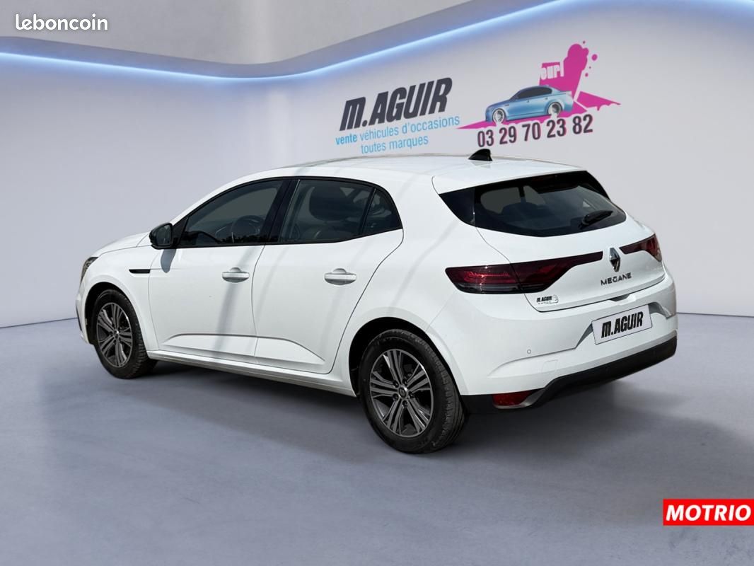 Renault Mégane IV (2) 1.5 BLUE DCI 115 EVOLUTION EDC (image 4)