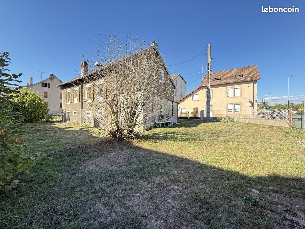 Maison 8 pièces 163 m² · à Valdoie · 163 m² · 154 000 €