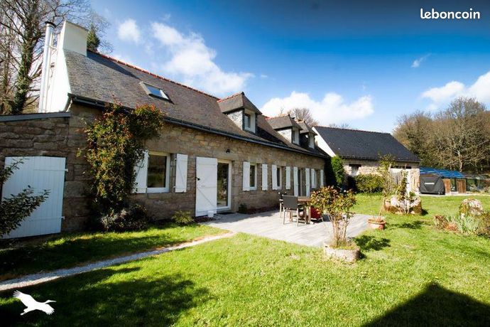 Ferme 9 pièces 270 m²