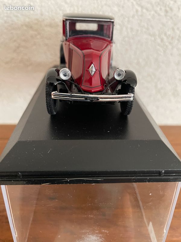 Norev 1:43 Renault Vivasix Type PG2 Año de construcción 1928 rojo