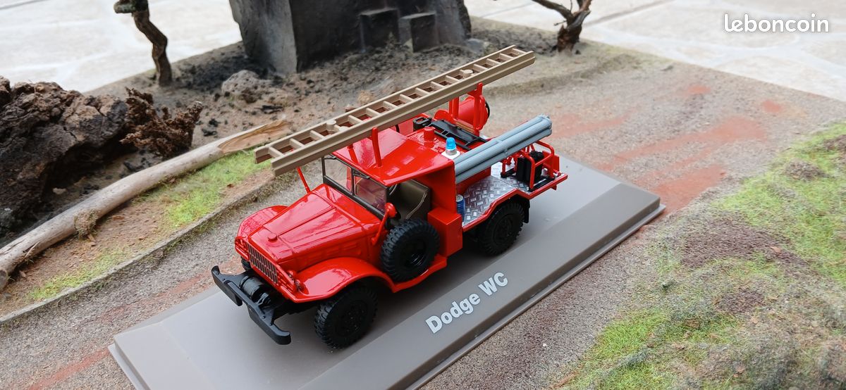 Miniature Dodge W200 Pompiers 1:43 - Ixo/Hachette, Neuf