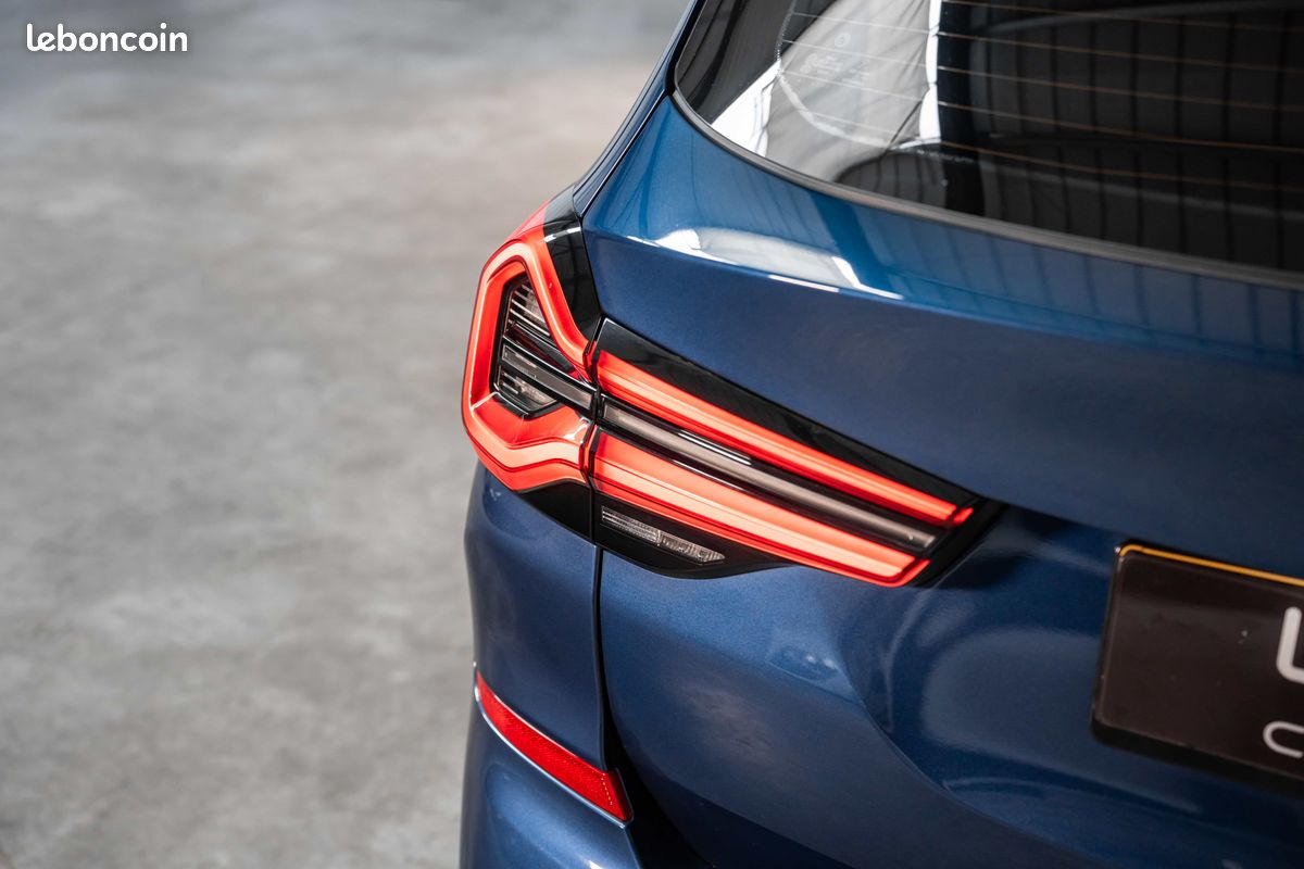 BMW X3 (G01) xDrive 20d 190 CH - Pack M Sport - Phytonic Blau - Cuir Cognac - Toit Ouvrant - Audio Hi-Fi - Feux Arrière LCI - Carnet & Suivi Complet BMW (image 6)