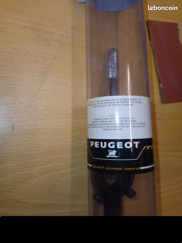 Porte filière Peugeot neuf (image 1)