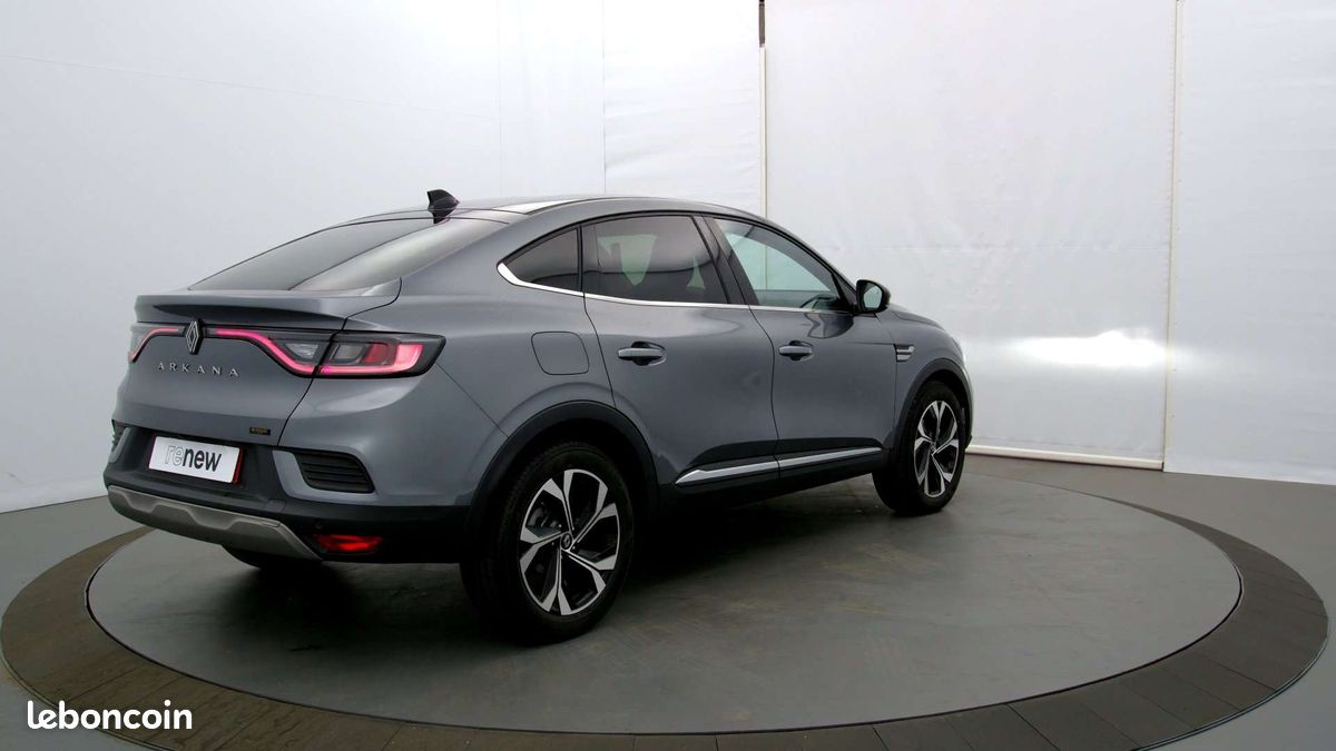 Renault arkana e tech full hybrid 145 gsr2 techno (image 12)