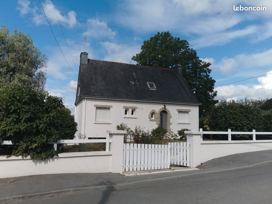 Maison 6 pièces 122 m² · au Croisty · 122 m² · 160 000 €