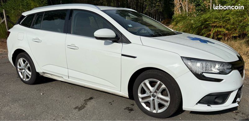 Renault Mégane 4 estate 1.5 dci 116ch (image 2)