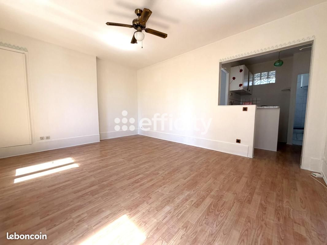 Appartement 2 pièces 36 m² · à Les Lilas · 36 m² · 220 000 €