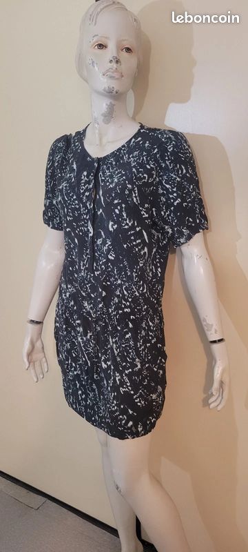 Robe IKKS Noire Taille 40 - Occasion En état Quasi Neuf, Parfaite Pour Toutes Occasions