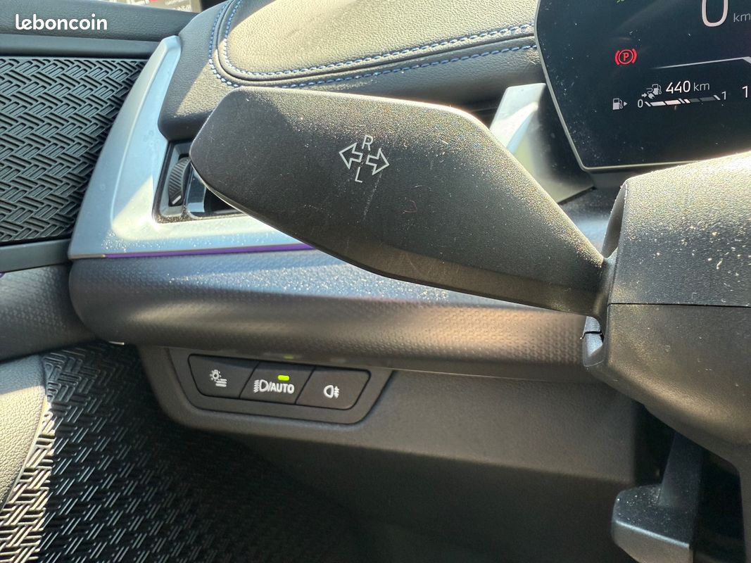 BMW SERIE 2 ACTIVE TOURER U06 225e xDrive 245 ch DKG7 M Sport - Camera de recul - Park assist - Entretien BMW (image 17)