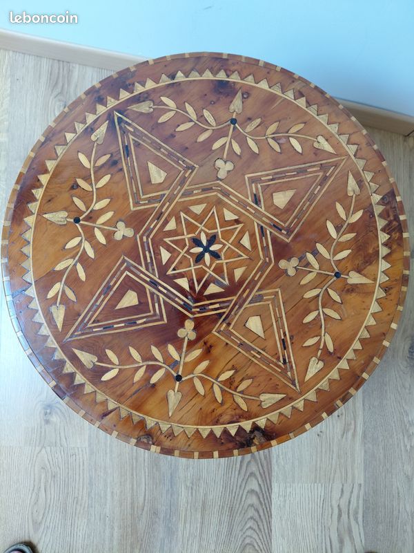 Table marocaine en marqueterie - authenique et raffinée (image 3)