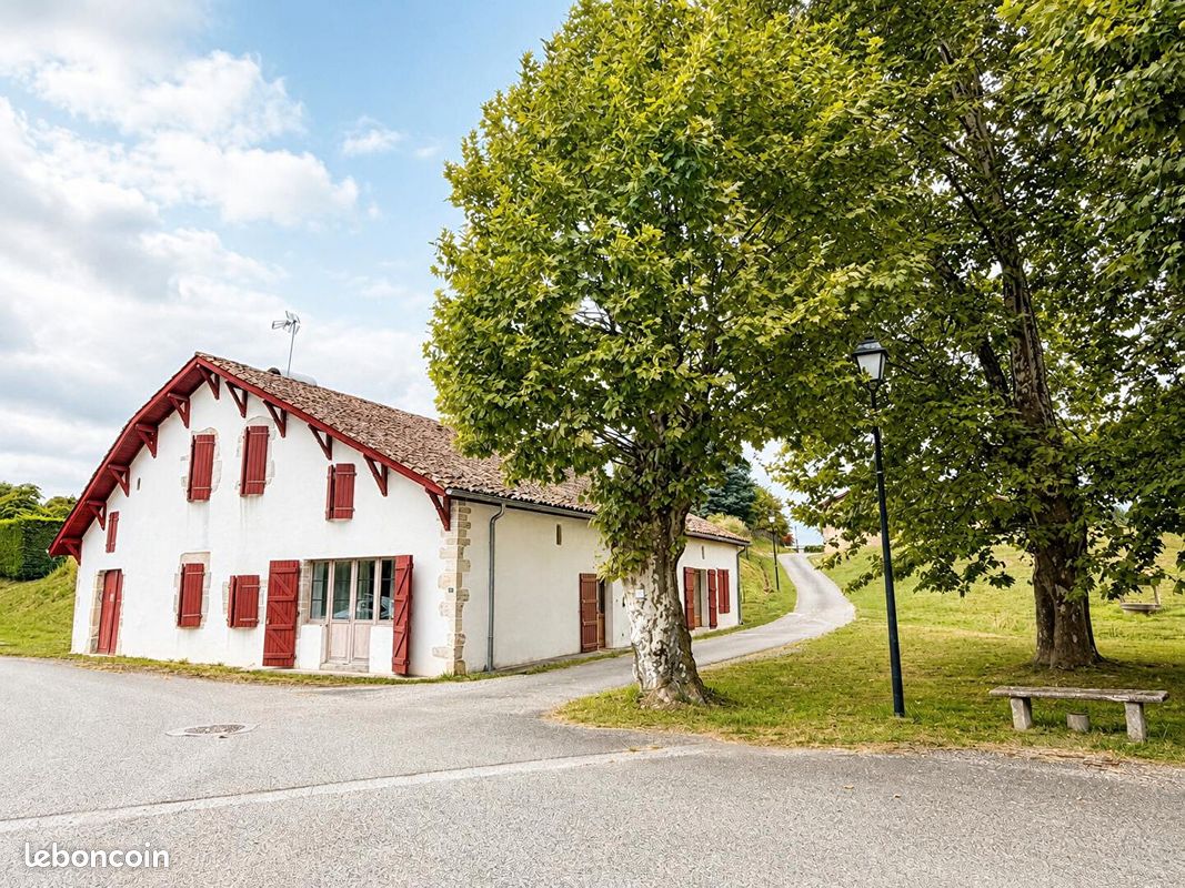 Maison 6 pièces 257 m² · à Peyrehorade · 257 m² · 429 000 €