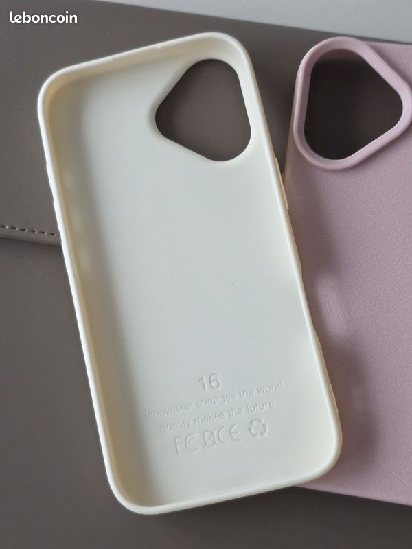 Coque iphone 16 (image 3)