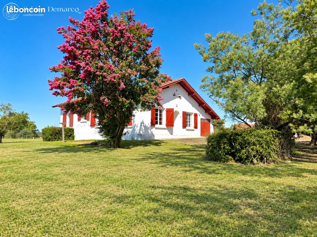 Maison 4 pièces 111 m² · à Briscous · 111 m² · 369 500 €