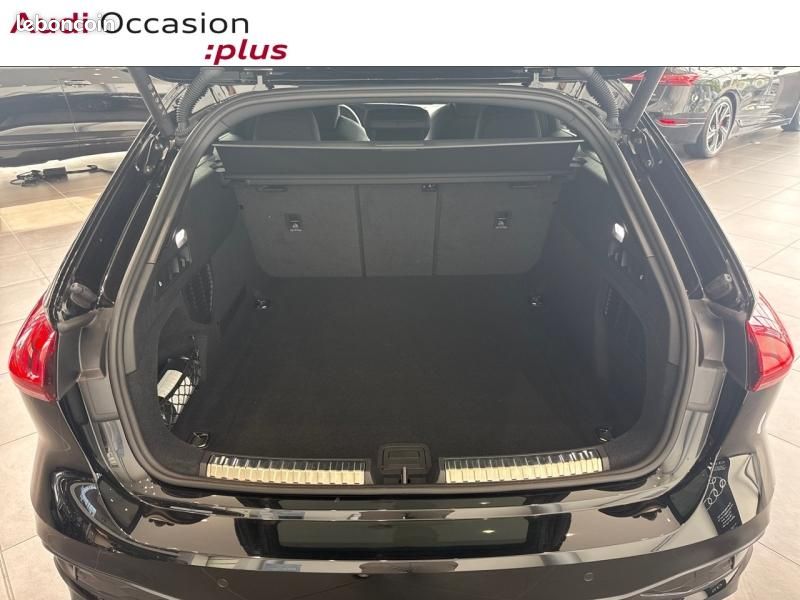 Audi A5 Avant 2.0 TFSI 150ch S line S tronic 7 (image 23)