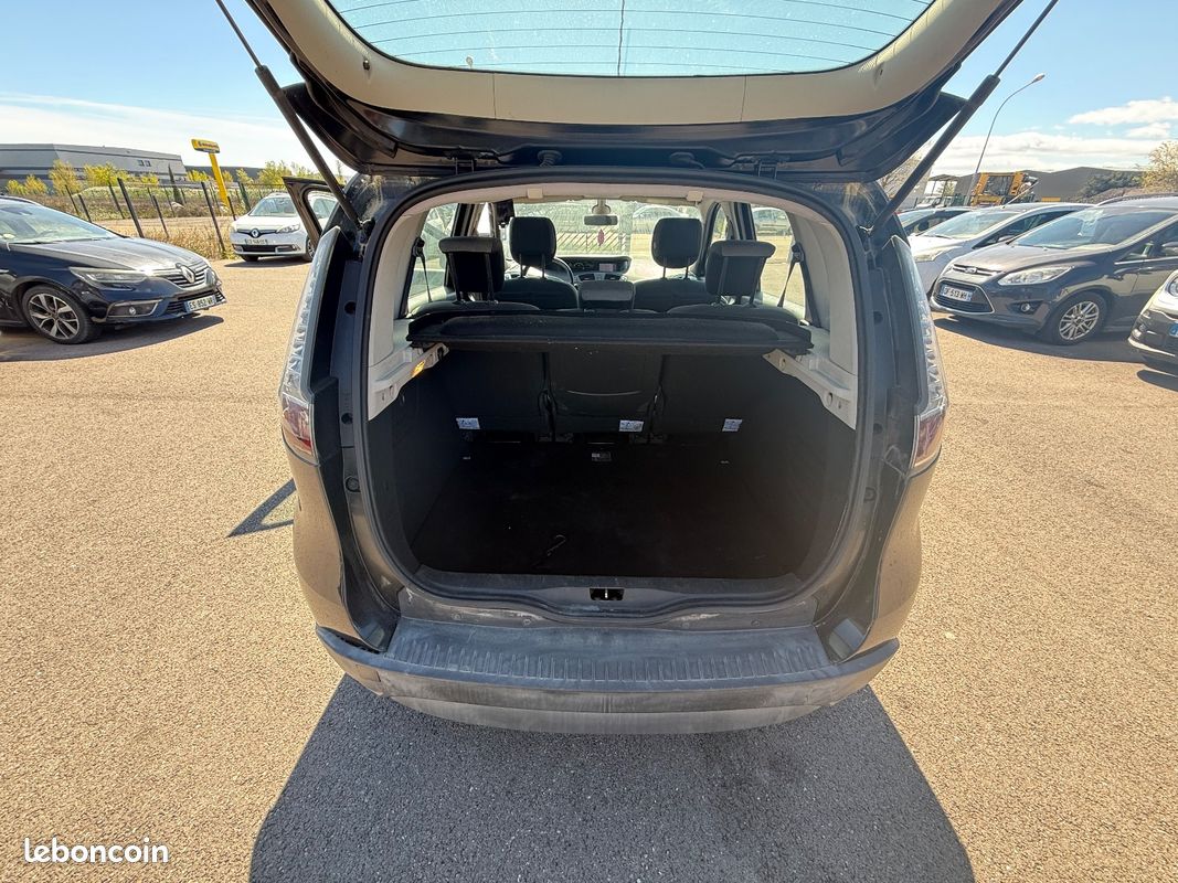 RENAULT SCENIC III dCi 110 FAP eco2 Ovalie (image 21)