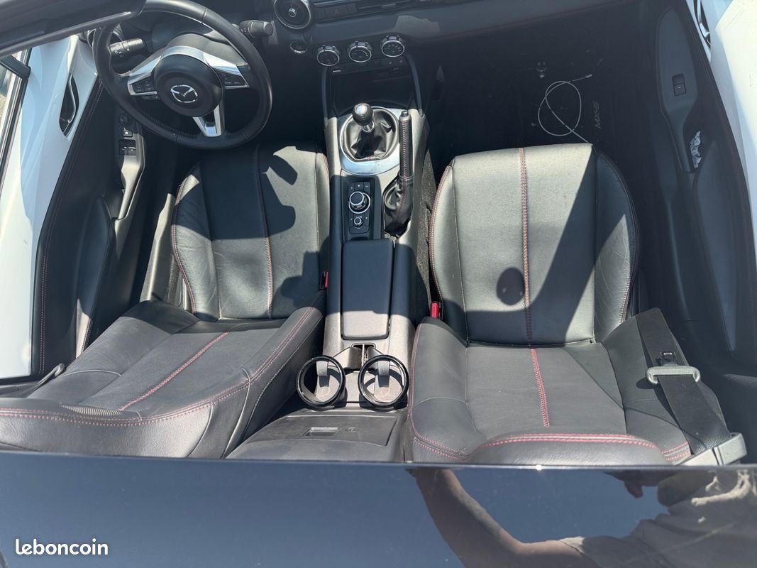 MAZDA MX5 2.0 SKYACTIV-G Selection RF 160Ch Garantie 12 mois (image 11)