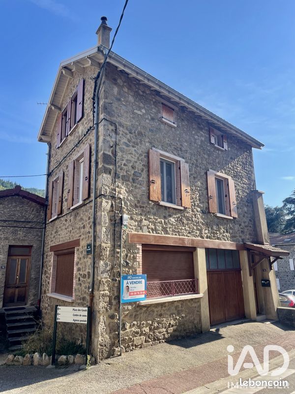Maison 3 pièces 78 m² · à Satillieu · 78 m² · 125 000 €