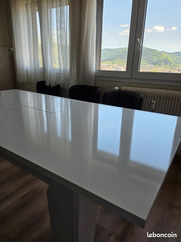 Table à manger (image 2)