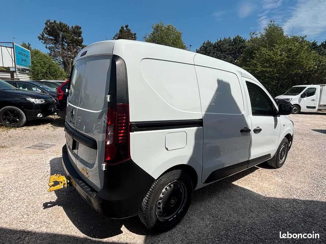 RENAULT Express Van 1.5 dCi 95 cv TVA Recuperable Carplay Gps Garantie 6 mois (image 4)