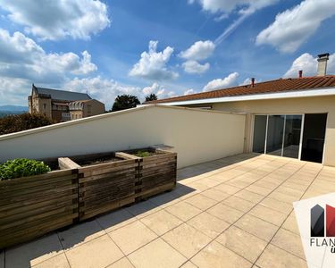 Appartement 360 000 € - 67 m²
