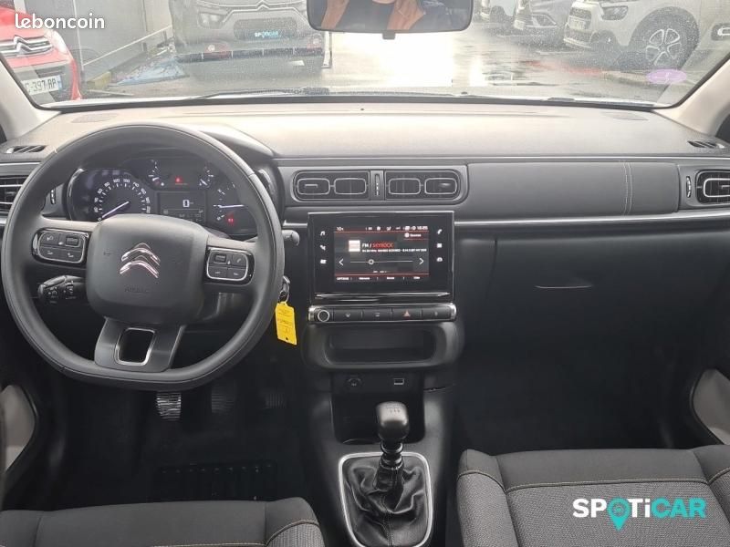 Citroen C3 1.2 PureTech 110ch S&S C-Series 120-121g (image 24)