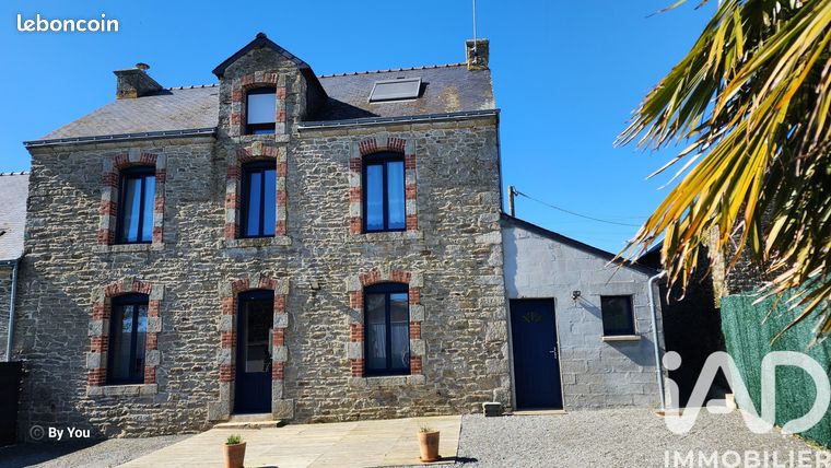 Propriété 9 pièces 176 m²