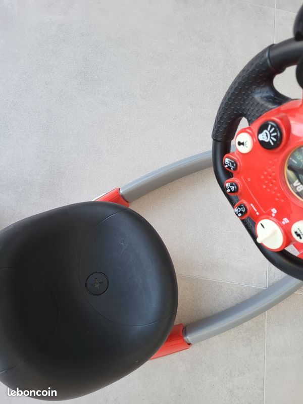 Smoby V8 Driver – Simulateur De Conduite Enfant – Volant Électronique Avec Boost, Marche Arrière Et Sons – Dès 3 Ans – Fabrication Française