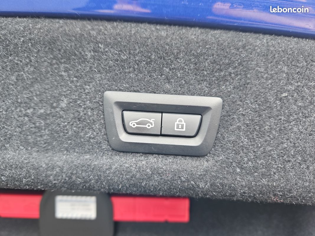 BMW SERIE 3 330i xDrive 258 ch BVA8 M Sport Garantie 12 mois (image 26)