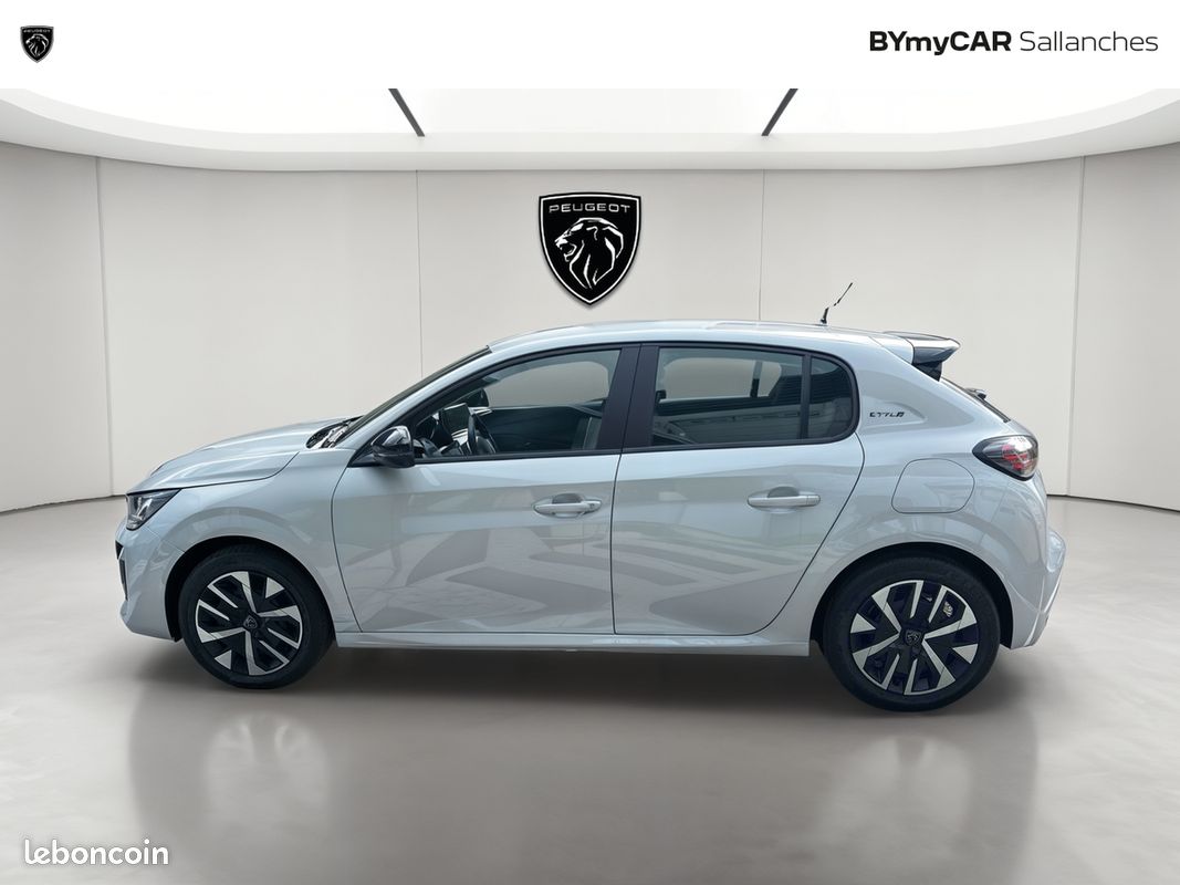 PEUGEOT 208 Hybrid 110 e-DCS6 Style (image 2)