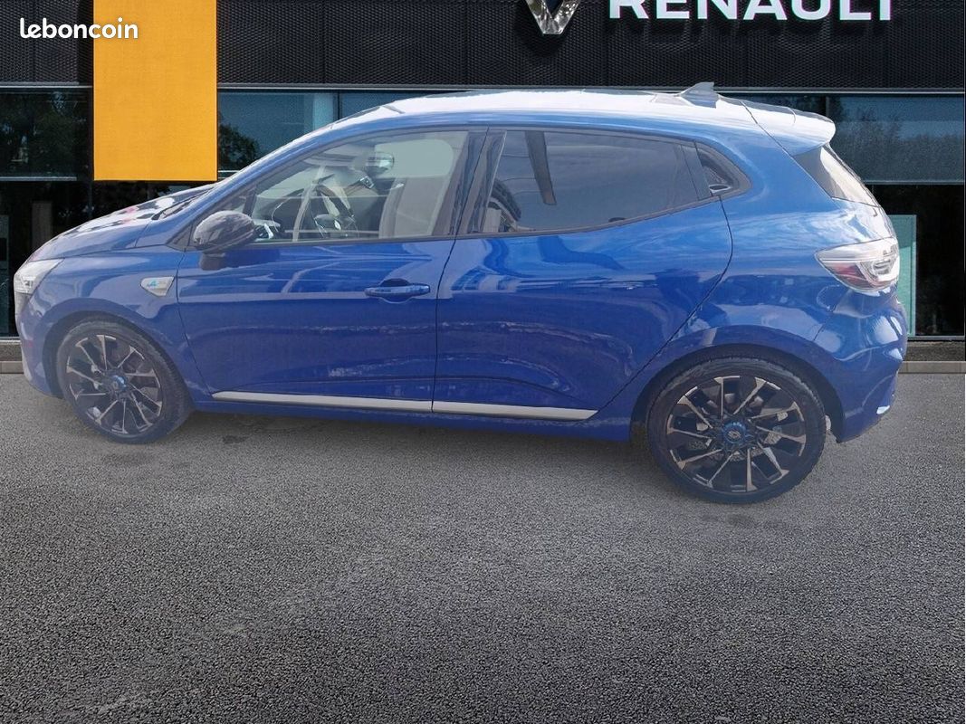 RENAULT Clio E-Tech full hybrid 145 Esprit Alpine (image 2)