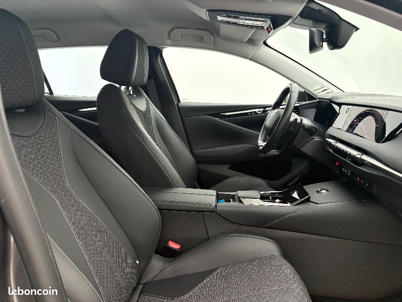 DS 4 II 1.2 Puretech S&S EAT8 130 cv Cross Trocadero (image 29)
