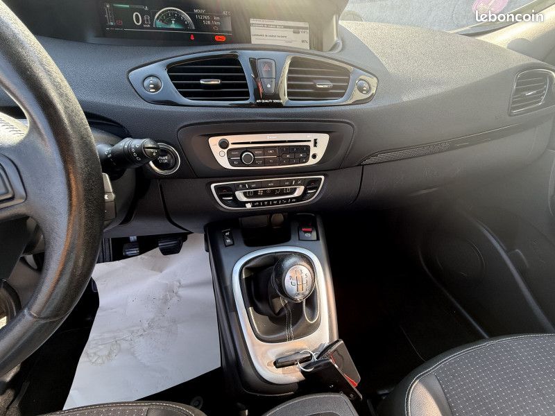Renault SCENIC III 1.2 TCE 115CH ENERGY (image 18)