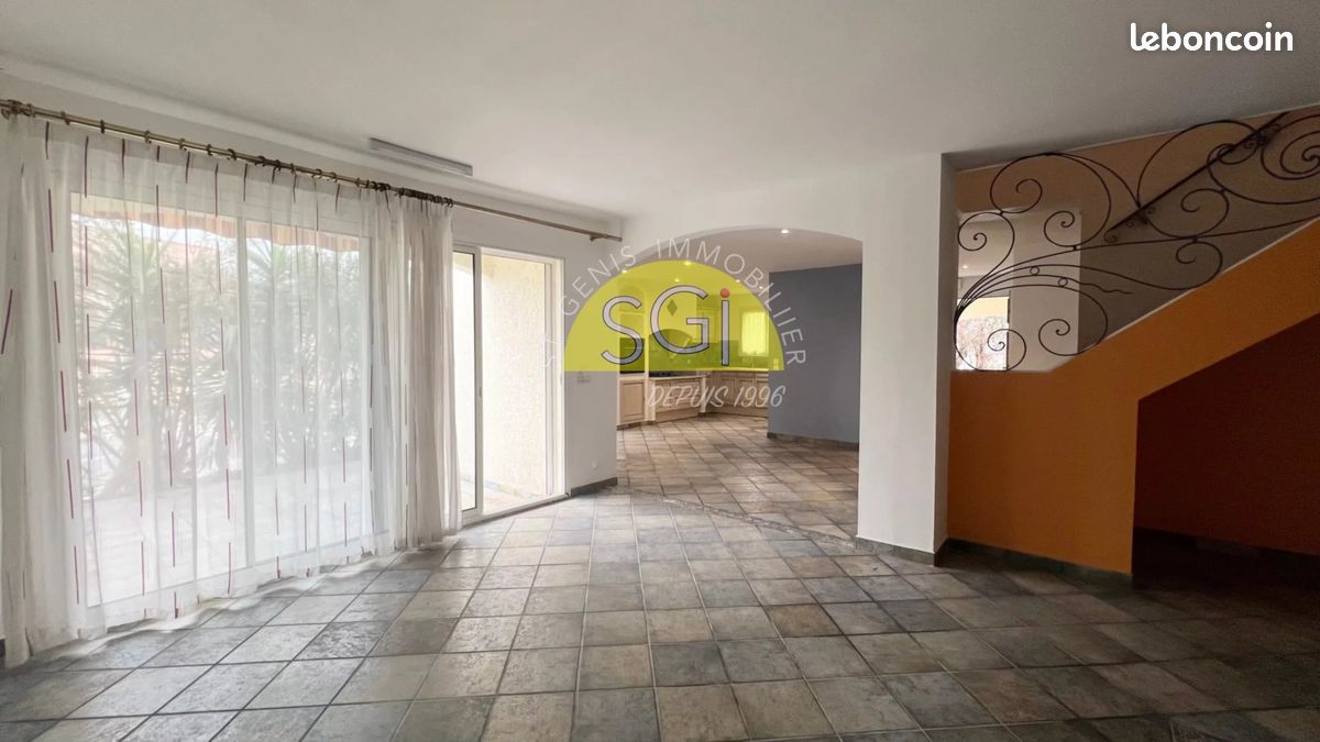 Maison 5 pièces 134 m² · à Argelès-sur-Mer · 134 m² · 330 000 €