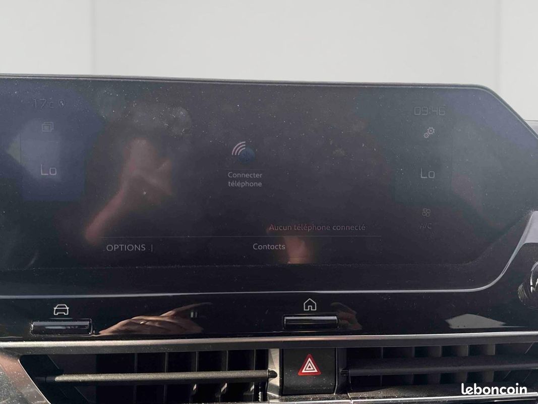 Citroen C4 PureTech 100 Live Pack Business (image 18)