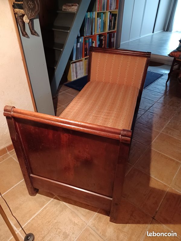 Propose banquette "de style " (image 3)