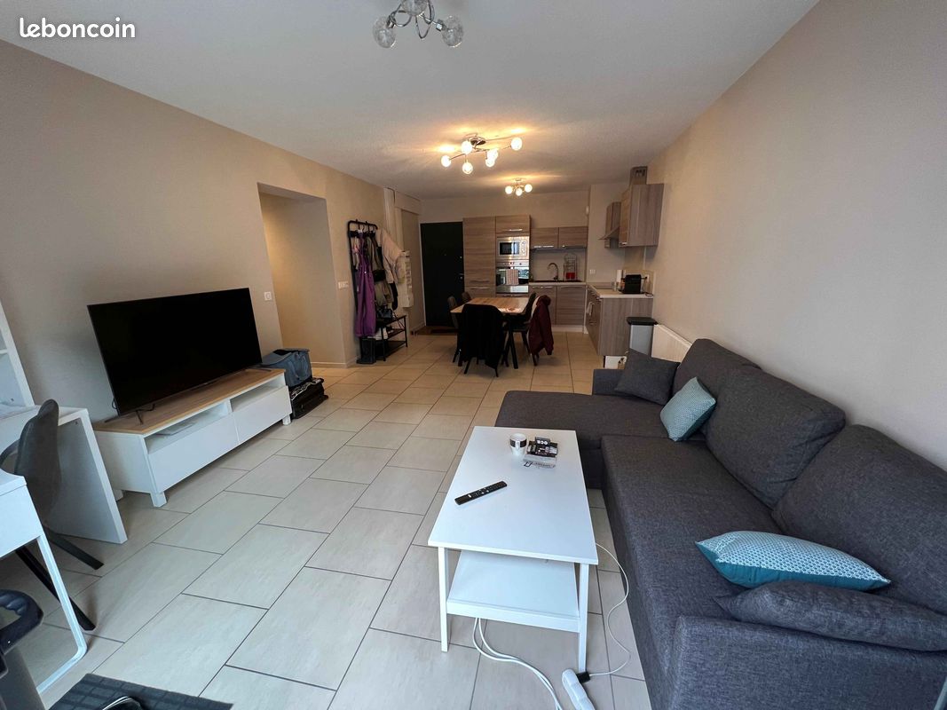 Appartement 2 pièces 48 m² · à Clermont-Ferrand · 47,6 m² · 160 000 €
