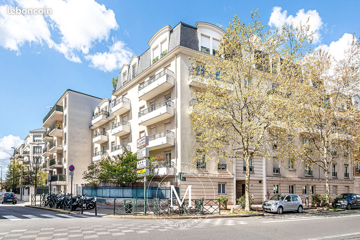 Appartement 2 pièces 51 m² · à La Garenne-Colombes · 51 m² · 279 000 €